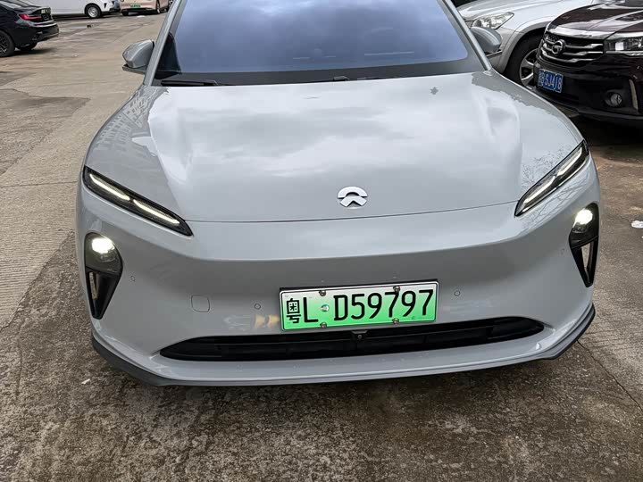 NIO ET5T 2024 model 75kWh Touring