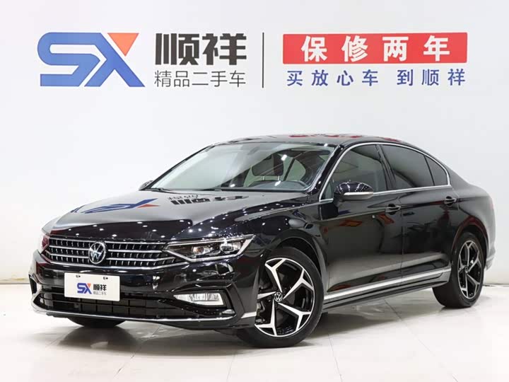 Magotan 2023 2 Million Edition 330TSI DSG Leading Model