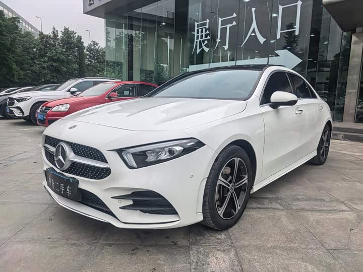 Mercedes-Benz A-Class 2022 Facelift A 200 L Sports Sedan Fashionable