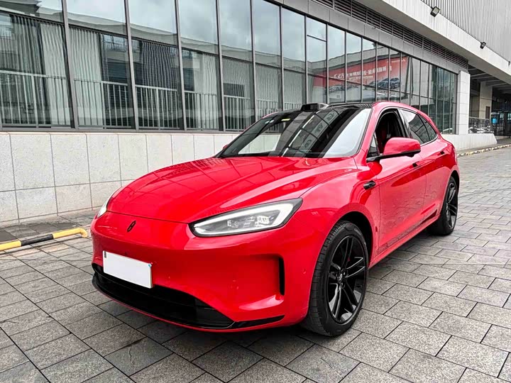 Wenjie M5 2025 extended range Ultra four-wheel drive version