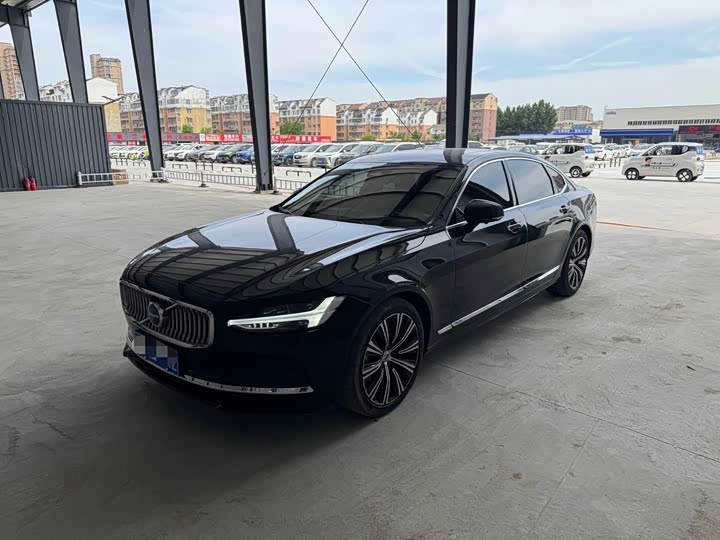 Volvo S90 2023 B5 Zhiyuan Luxury Edition
