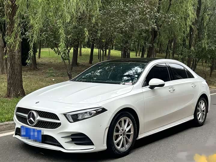 Mercedes-Benz A-Class 2022 A 200 L Sports Sedan Dynamic Type