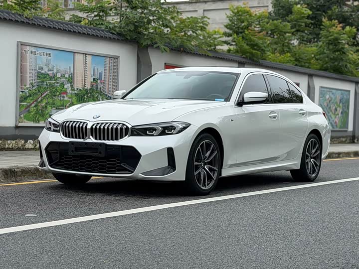 BMW 3 Series 2023 320i M Sports Package