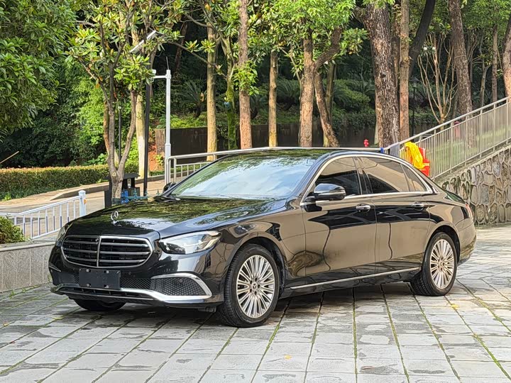 Mercedes-Benz E-Class 2021 E 300 L Fashion Model