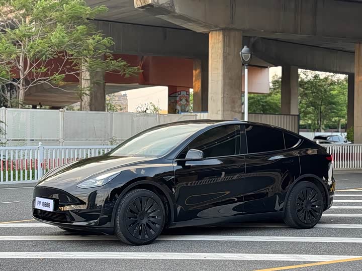 Model Y 2022 Refresh RWD