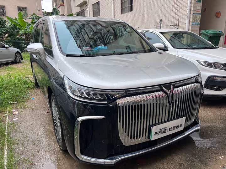 Lantu Dreamer 2025 PHEV four-wheel drive premium Kunpeng version