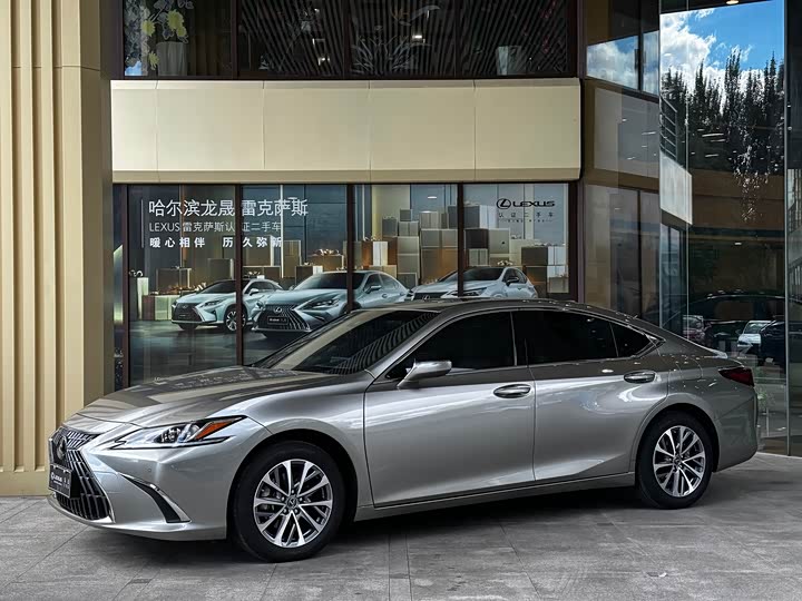 Lexus ES 2022 200 Excellence Edition