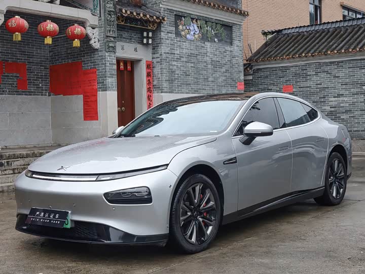 Xpeng P7 2022 model 670N 