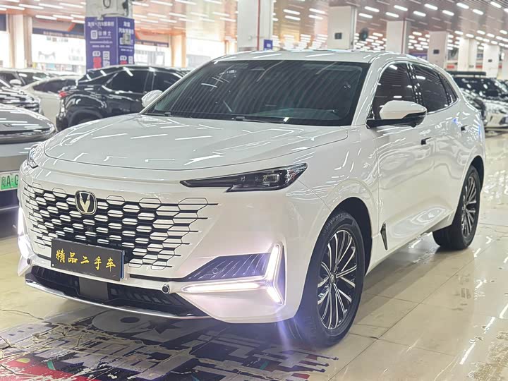 Changan UNI-K 2023 2.0T two-wheel drive Yueshang model