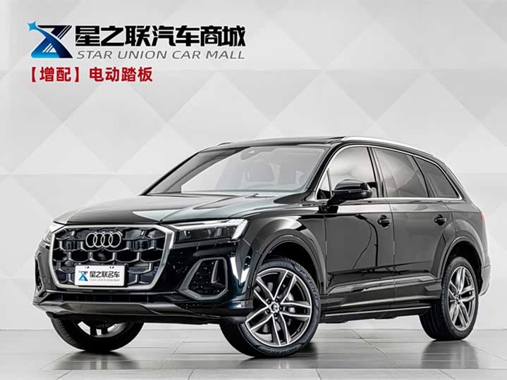 Audi Q7 2024 45 TFSI quattro S line sports