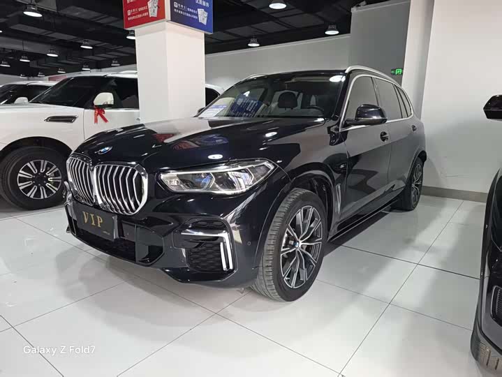 BMW X5 2022 xDrive 30Li Exclusive M Sports Package