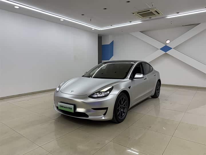 Model 3 2022 model rear-wheel drive version