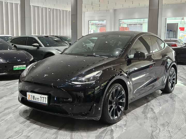 Model Y 2022 rear-wheel drive version