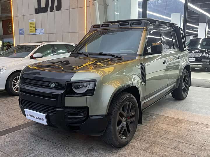 Land Rover Defender 2022 110 P400 X