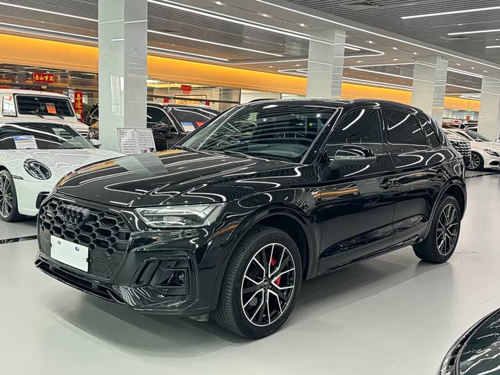 Audi Q5L 2024 45 TFSI luxury and dynamic model