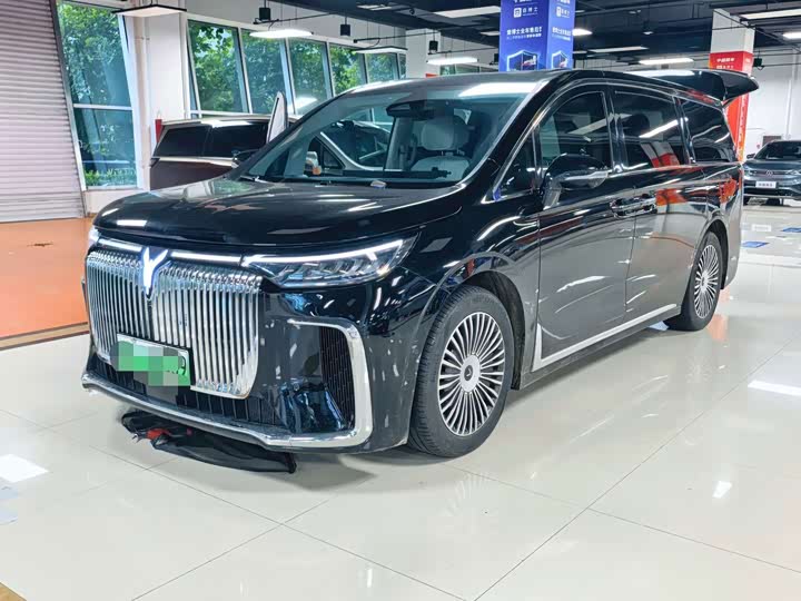 Lantu Dreamer 2025 PHEV four-wheel drive flagship Kunpeng version