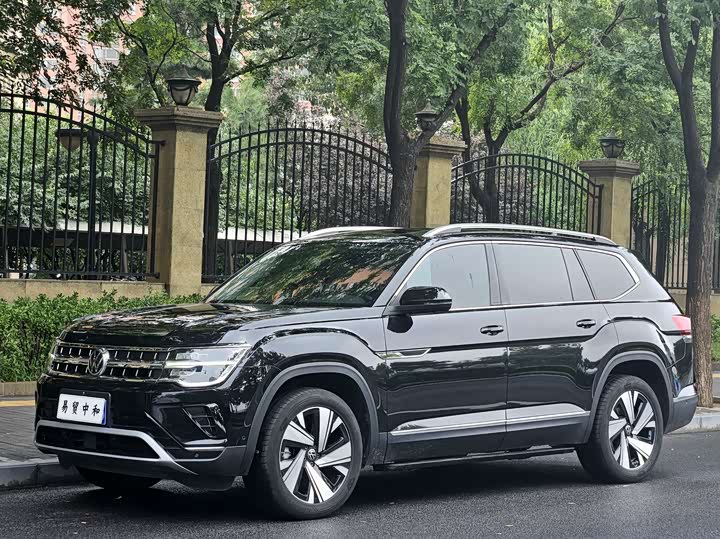 Touron 2024 model 380TSI four-wheel drive respected luxury version