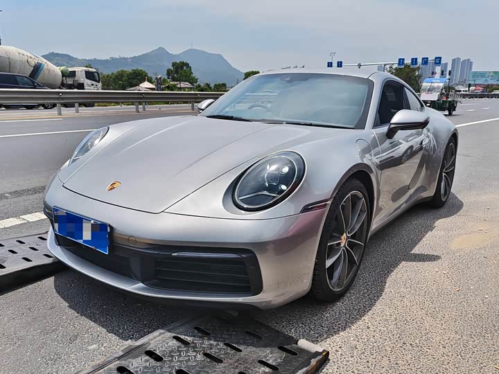 Porsche 911 2023 Carrera 3.0T