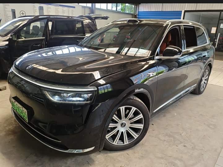 Wenjie M8 2025 model extended range Max version 53.4kWh 5-seater version (192-line lidar)
