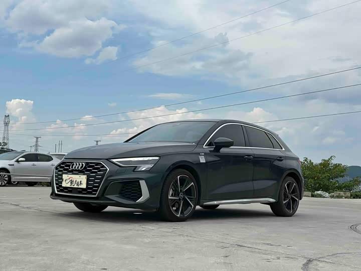 Audi A3 2022 Sportback 35 TFSI stylish and sporty