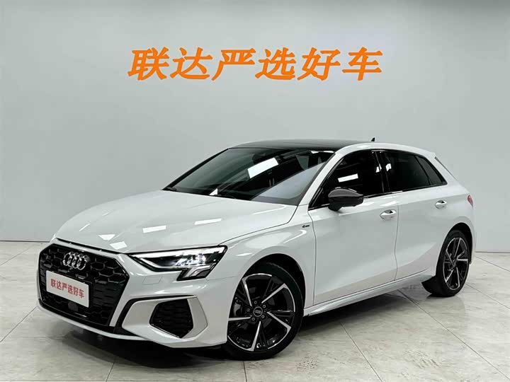 Audi A3 2023 Sportback 35 TFSI stylish and sporty