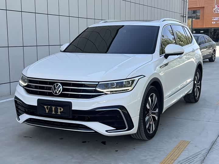 Tiguan L 2023 330TSI automatic two-wheel drive comfort version