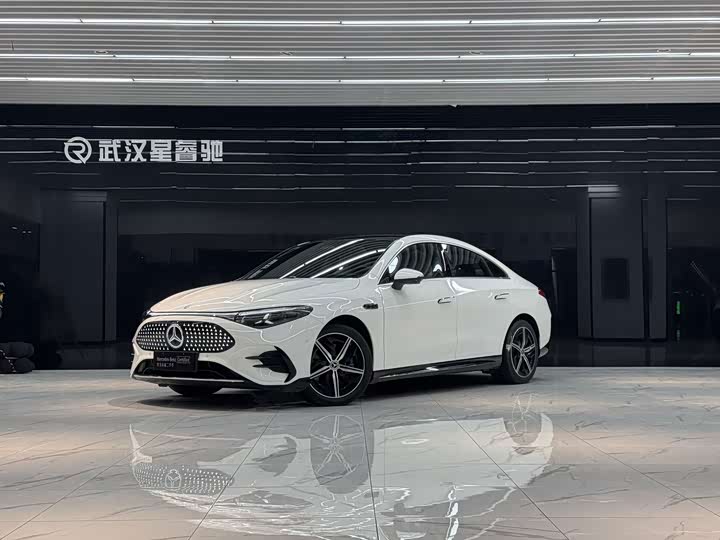 Mercedes-Benz CLA Plug-in Hybrid 300L Long-Range Intelligent Edition