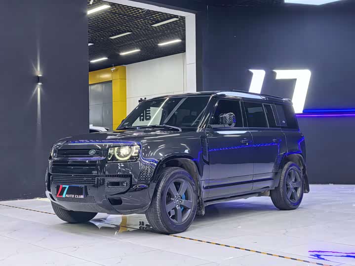Land Rover Defender 2023 110 3.0T P400 X-Dynamic HSE
