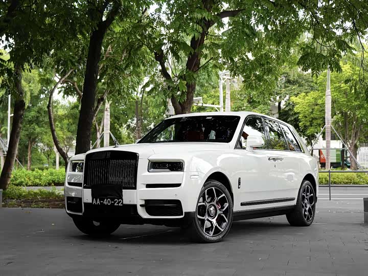Cullinan 2022 Black Badge