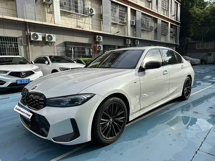 BMW 3 Series 2024 330Li M Sports Night Package