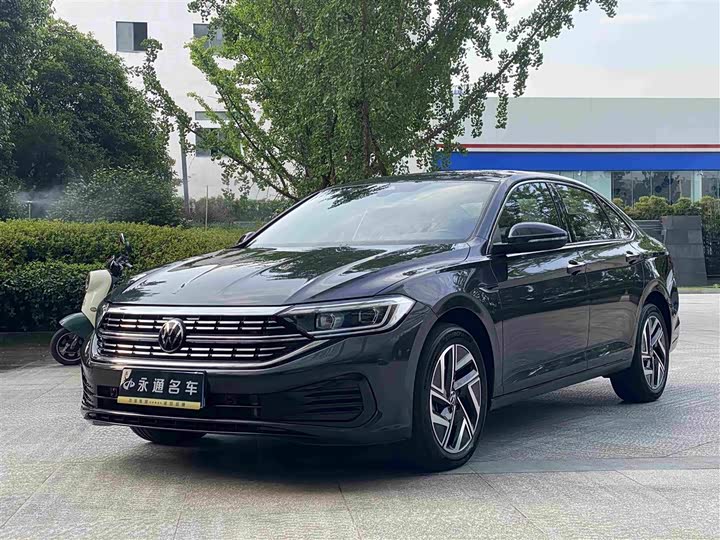 Sagitar 2024 300TSI DSG Super Edition