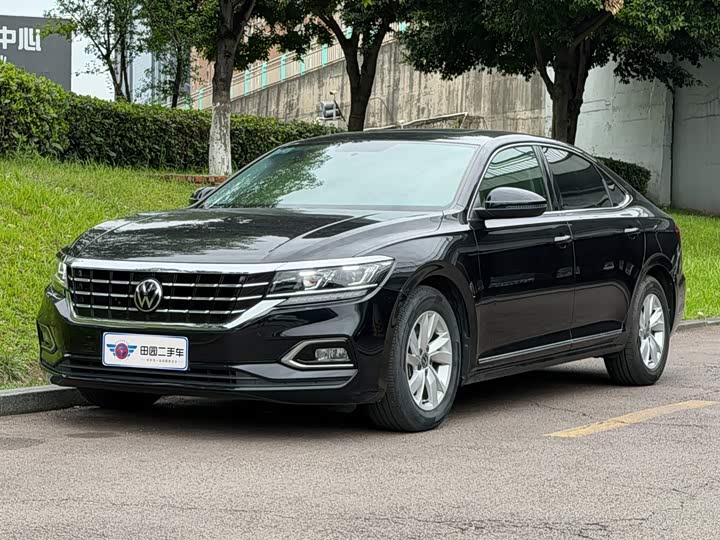 Passat 2020 280TSI Business Edition China VI