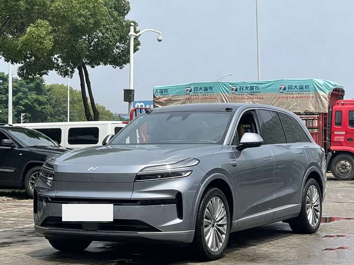 Ledo L90 2025 Ultra six-seater version