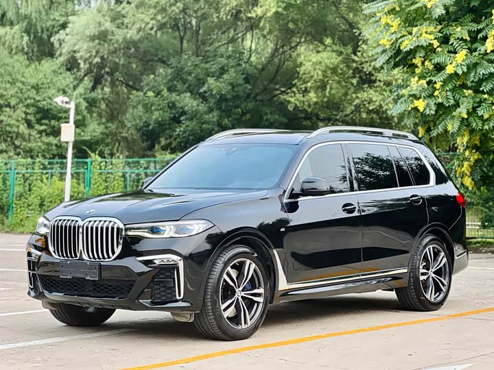 BMW X7 2022 xDrive40i M Sport Package