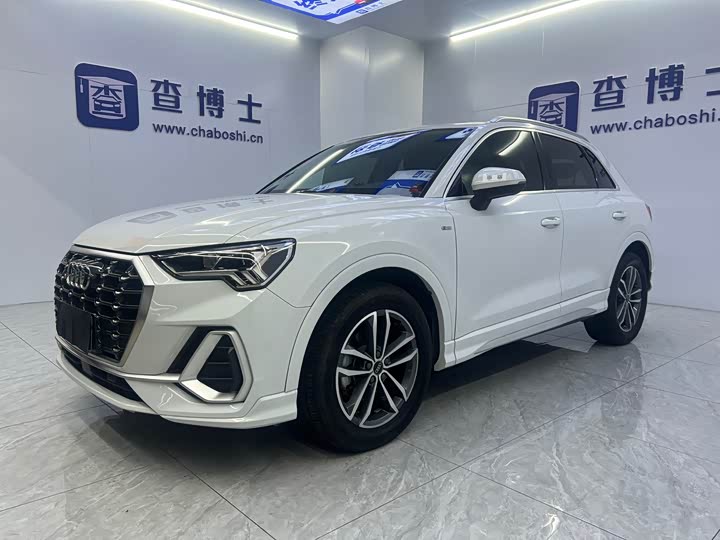 Audi Q3 2023 35 TFSI aggressive and dynamic model (1.4T)