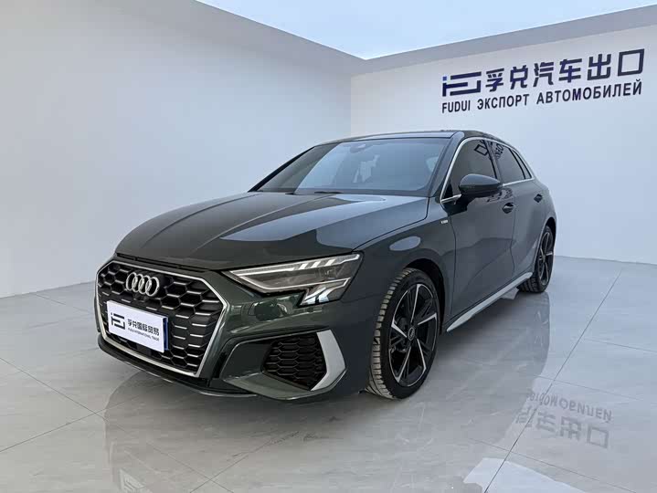 Audi A3 2022 Sportback 35 TFSI stylish and sporty
