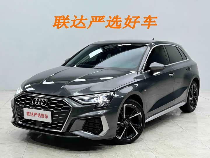 Audi A3 2023 facelift Sportback 35 TFSI stylish and sporty