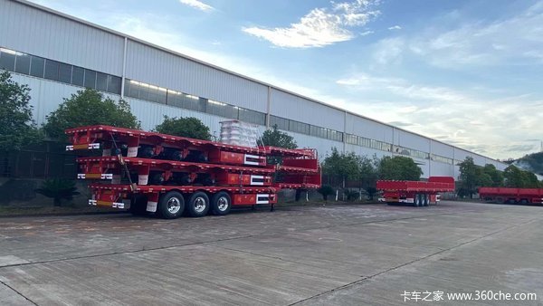 Various semi-trailer models from Changsha Trailer Factory.