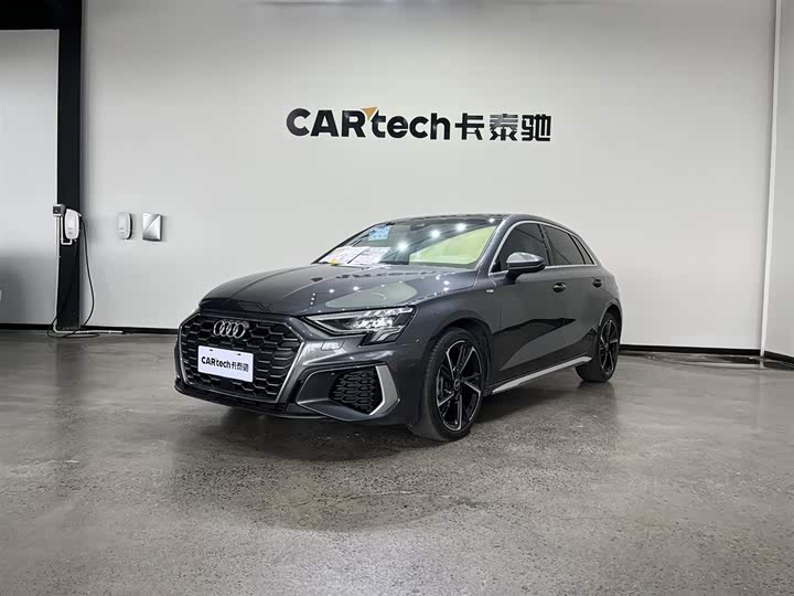 2024 Audi A3 2024 Sportback 35 TFSI stylish and sporty