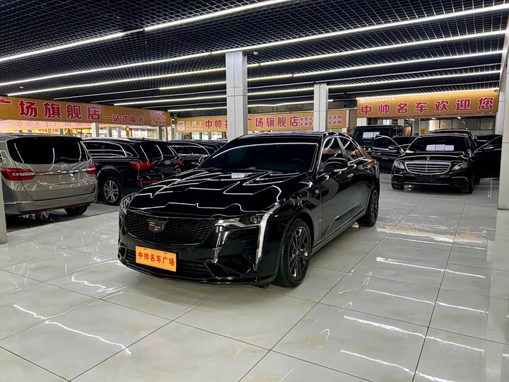 2022 Cadillac CT4 2022 28T Luxury