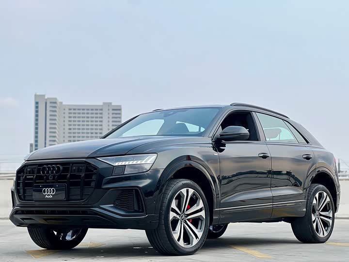 AudiQ8 2024 Model 55 TFSI Premium Dynamic Model
