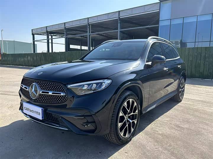 Mercedes-Benz GLC 2024 GLC 260 L 4MATIC luxury 5 seats