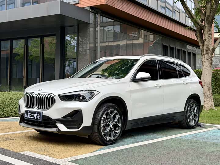 BMW X1 2021 sDrive25Li Leading Model