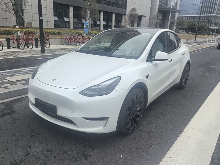 Model Y 2021 Performance high-performance all-wheel drive version