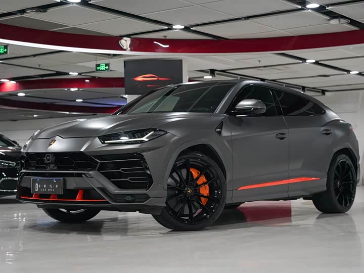 2022 Urus 2021 Model 4.0T V8