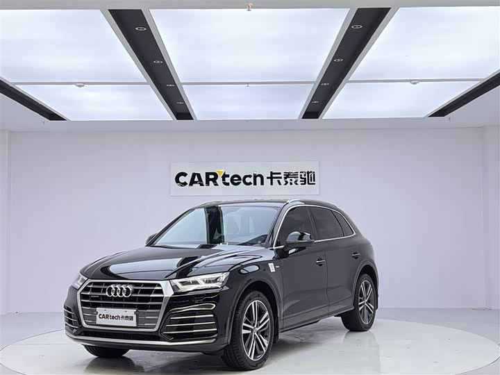 Audi Q5L 2020 model facelift 40 TFSI Fashionable model