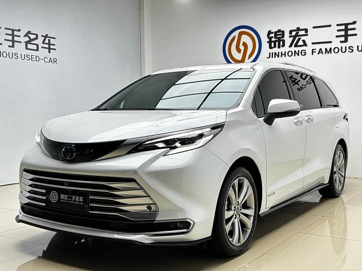 2024 SIENNA 2024 2.5L Hybrid Platinum Edition