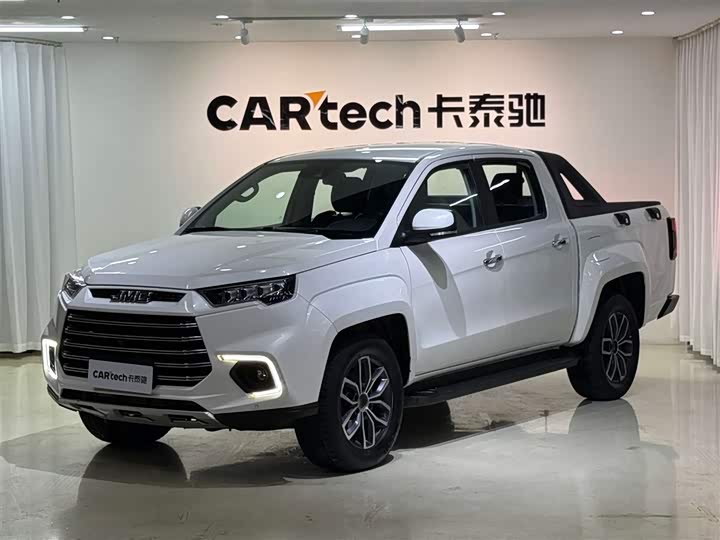 Yuhu 9 2022 model 2.0T automatic gasoline four-wheel drive comfort model
