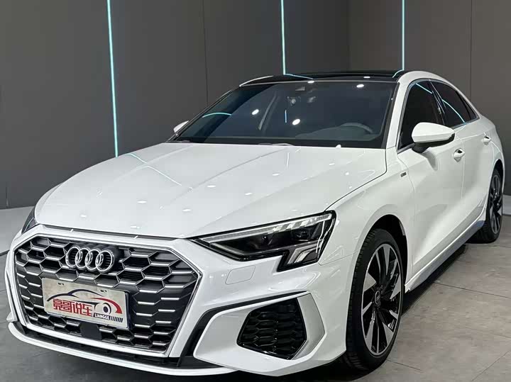 Audi A3 2024 A3L Limousine 35 TFSI Fashionable and Sporty