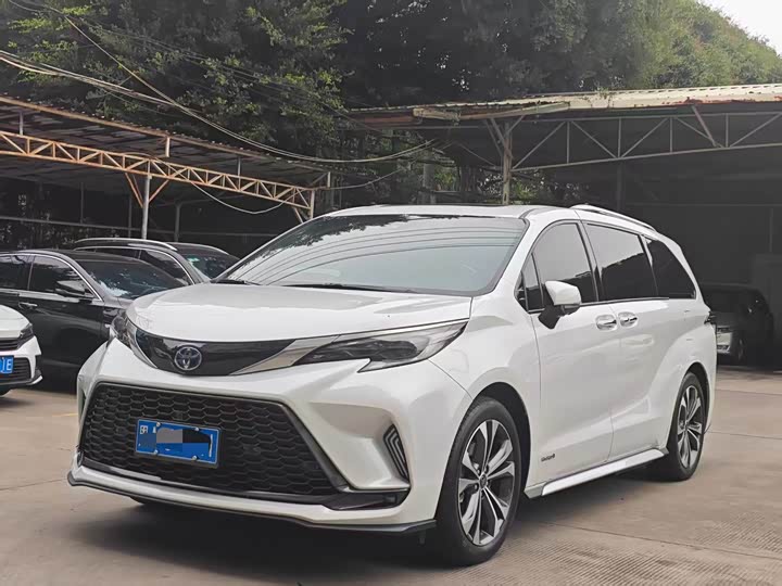 2024 Granvia 2023 Model 2.5LHybrid PremiumPLUS Edition
